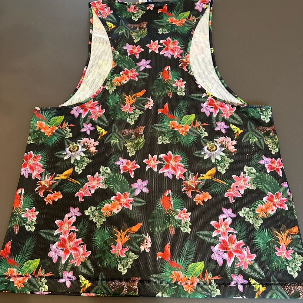 Summer Tank Top - Picture 2 of 4